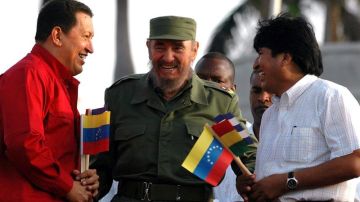 Hugo Chavez, Fidel Castro y Evo Morales