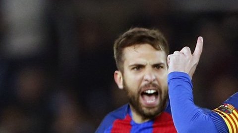 El gol de Messi no fue suficiente para acortar distancias con el Real Madrid.