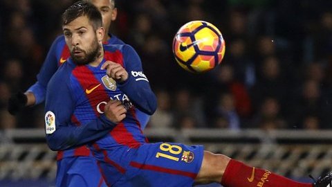 Carlos Vela anotó un gol al Barsa, pero le fue anulado.