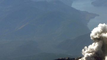 El Monte Santa Helena, en el estado de Washington, forma parte de un arco volcánico que se extiende desde el norte de California hasta Columbia Británica en Canadá.