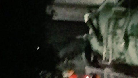Mil setecientos galones de disel se derramaron sobre la autopista 5.