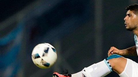 Ever Banega, nuevamente en un once inicial. (Foto: Getty Images)