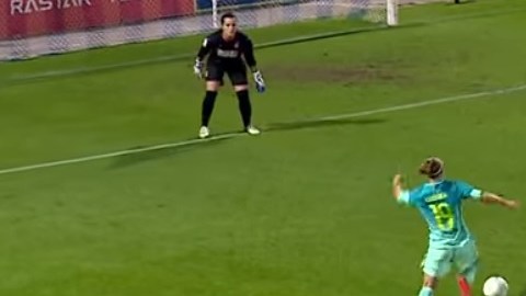Golazo de Barbara Latorre del Barcelona