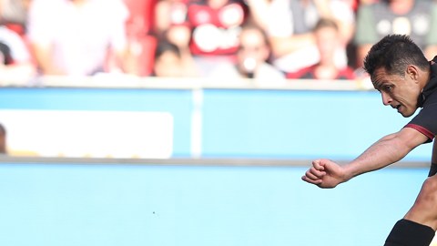 Chicharito con el Leverkusen