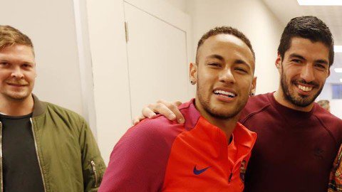 Justin Bieber con la MSN del FC Barcelona.