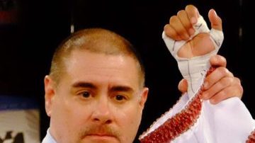 Marvin Cabrera da sus primeros pasos en el boxeo profesional tras una larga y exitosa carrera amateur.