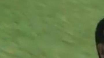 Shkelzen Gashi festejó con todo su gol ante el Galaxy.