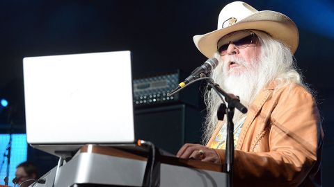 Leon Russell se hizo popular en la década de 1970.