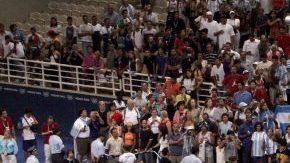 La seleción argentina de baloncesto conquistó el oro olímpico en Atenas 2004, dejando a Italia en segundo lugar y a Estados Unidos hasta el tercero del podio.