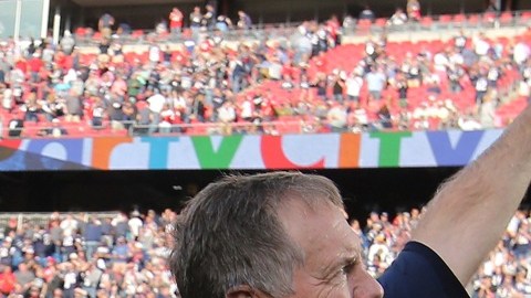 Bill Bellichick manifestó su apoyo a Donald Trump por medio de una misiva.