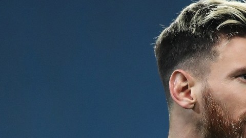 Messi ¿a dónde mira?