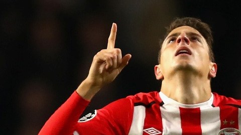 El gol de Santiago Arias no fue suficiente para salvar al PSV.