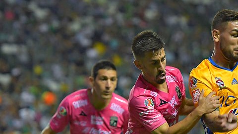 Leon vs Tigres