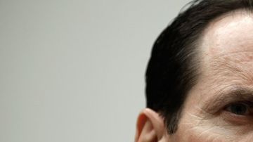 "Aprendí mucho de Carlos (Slim) y, obviamente, Carlos y yo hemos hablado y él es un amigo muy querido, pero ahora va a ser un competidor", dijo Randall Stephenson en 2014.