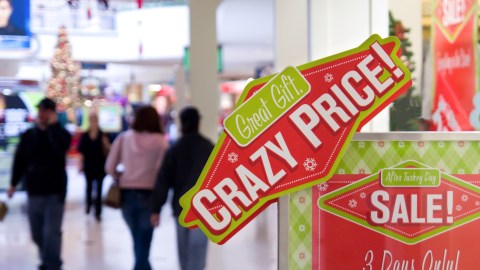 Las compañías anunciaban como rebajados productos que jamás habían sido vendidos al supuesto precio original, y así hacían creer al cliente que se llevaba una ganga.