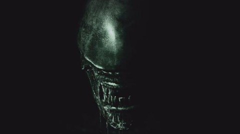 Alien: Covenant empieza a disparar el miedo con este minimalista póster.