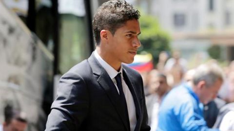 Varane cometió el error de no conectar la alarma antes de salir de su casa.