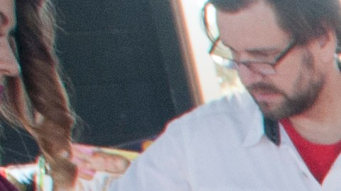 Cada año, decenas de organizaciones angelinas realizan colectas y distribución de regalos para los más necesitados.