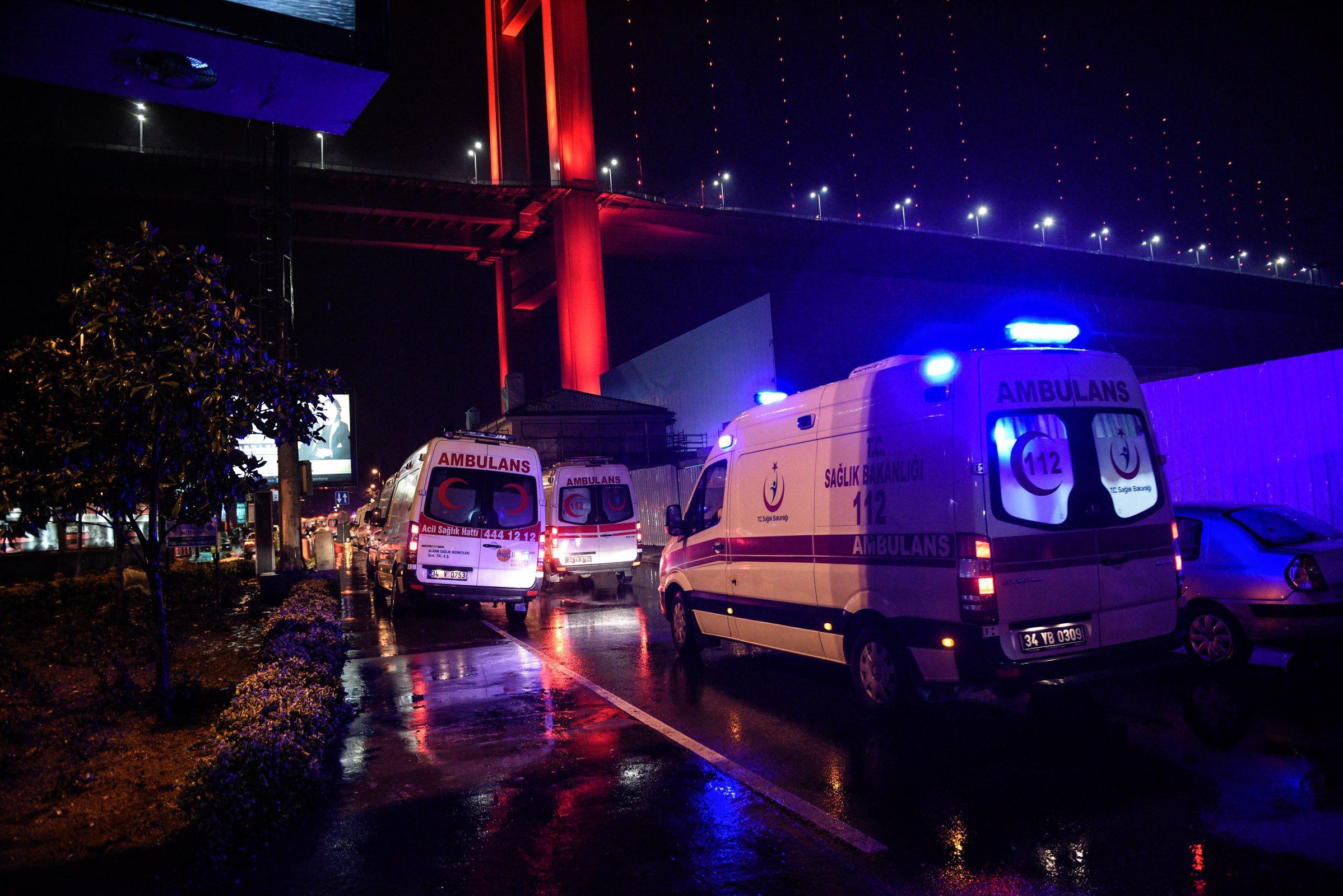 El ataque armado a un club de Estambul en Turquía causó numerosos muertos y heridos. EFE