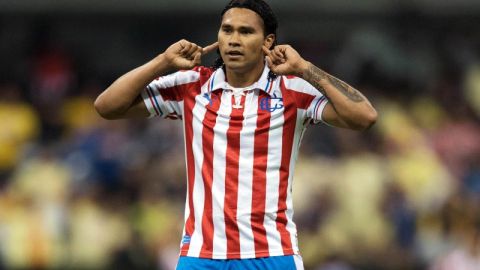 Carlos 'Gullit' Peña se quita la rojiblanca y se vuelve a enfundar la camiseta de 'La Fiera'.