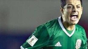 Chicharito es el objeto del deseo de muchos equipos para el verano.