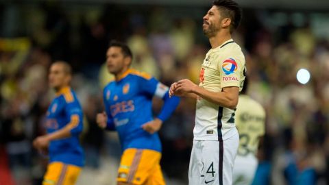 Oribe Peralta se lamenta haber fallado el penal ente Tigres.