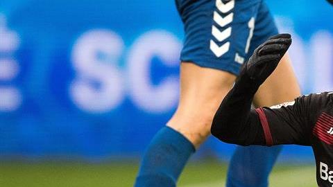 Chicharito se lamenta