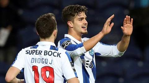 El Porto cierra bien la Liga portuguesa en el 2016.