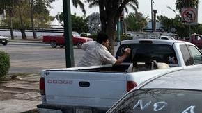 Miles de mexicanos se dan cita contra el "gasolinazo", el alza en precio al combustible para mexicanos. (Foto: EFE)