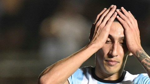 Angel Di Maria se lamenta