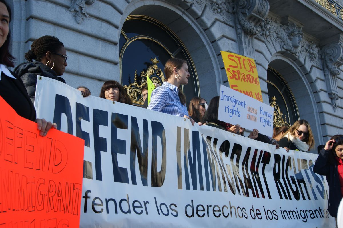 Ante los ataques de Donald Trump contra las ciudades santuario, en San Francisco hay movilización social en defensa de los inmigrantes y los indocumentados.