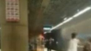 Tanto los agresores como la víctima se marcharon antes de que llegara la policía.