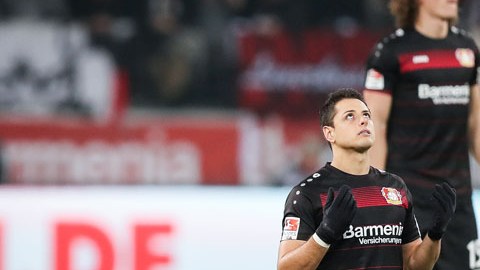 Chicharito reza previo a un partido