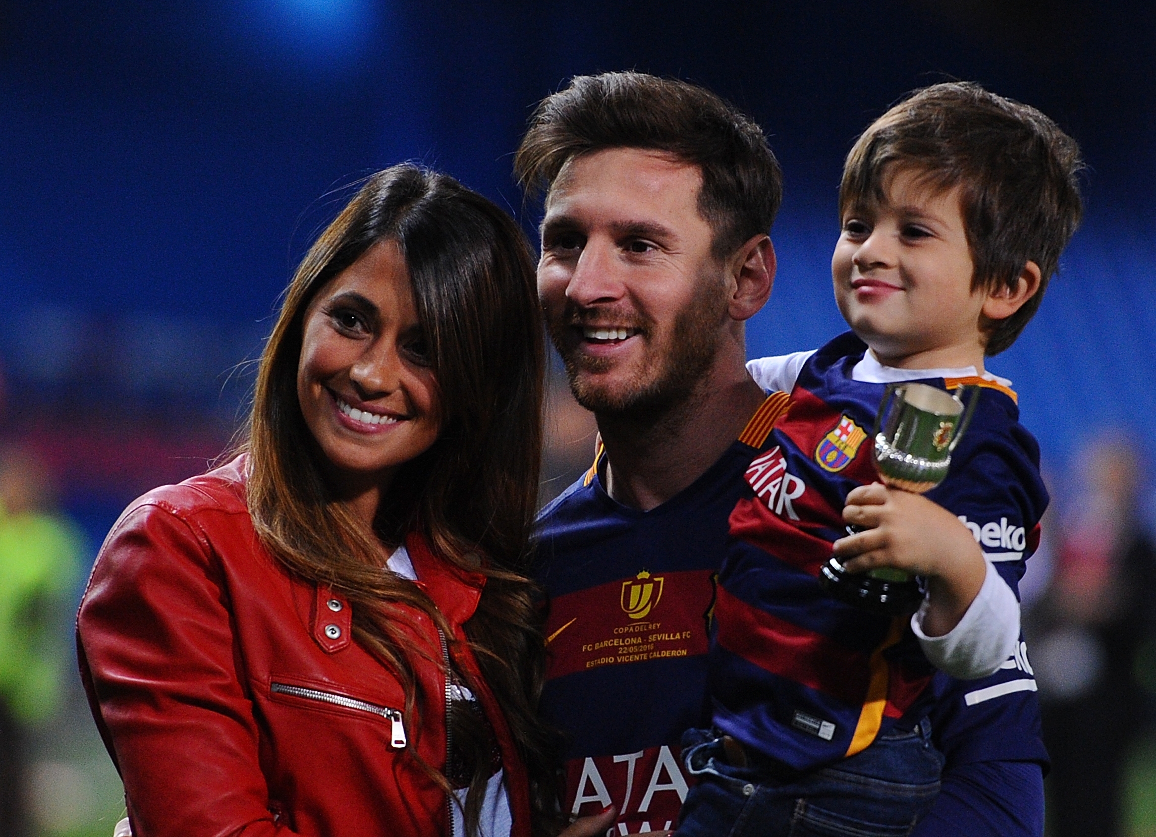 Revelan cuándo se casará Messi con Antonella Roccuzzo | La Opinión