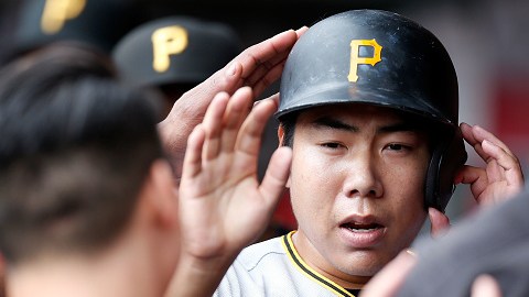 La policía también está investigando si Kang le pidió a un amigo que informara falsamente quién conducía el vehículo.