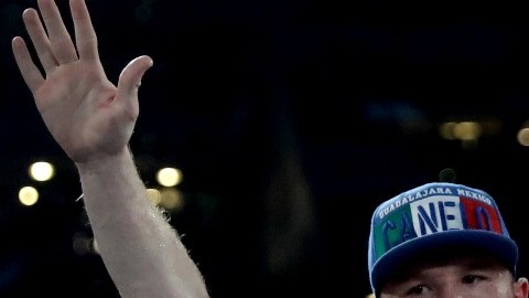 Saúl 'Canelo' Álvarez peleará con JC Chávez Jr., y con otros más en este 2017.