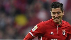 Robert Lewandowski, al parecer, no estuvo conforme con el ganador del Balón de Oro.