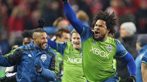 Román Torres guió a su equipo hasta la victoria.