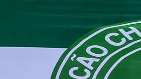 El Chapecoense sigue de luto y Brasil parece ser el lugar en donde menos lo entienden.