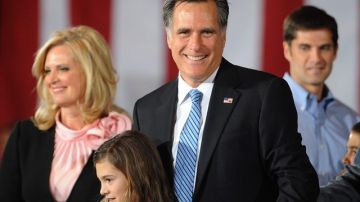 Mitt Romney junto a su familia en 2012.