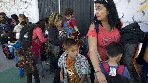 Los menores que vienen al país solos o acompañados tienen protecciones legales, que el gobierno de Trump quiere atacar (Foto: archivo)