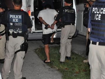 Tres familias centroamericanas demandaron a ICE por tácticas engañosas usadas en redadas desde los tiempos de Barack Obama (Foto: archivo)