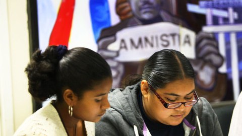 Trump mantiene la protección legal para los "dreamers" beneficiados con DACA
