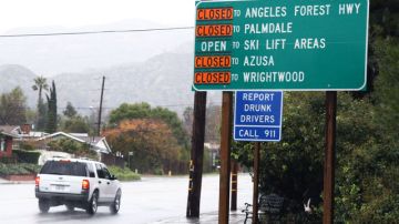 La tormenta ha obligado a cerrar varias vías en California.