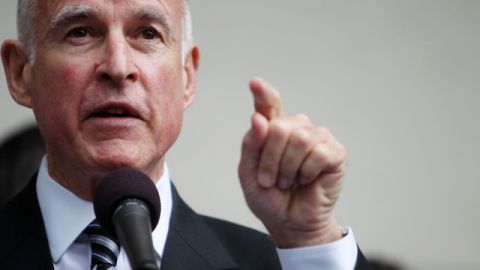 El gobernador de California, Jerry Brown.