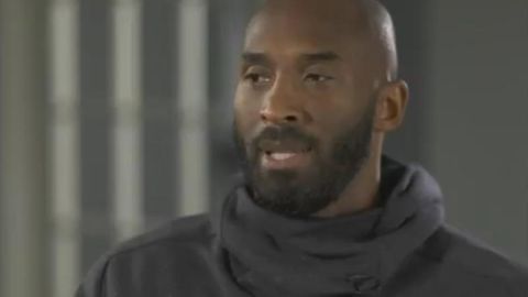 Kobe Bryant dice a quien prefiere entre Messi y CR7.