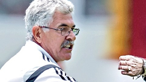 La Volpe y el Tuca Ferretti frente a frente en la final del Apertura 2016.