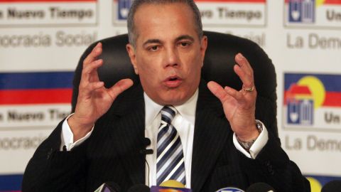 El excandidato presidencial Manuel Rosales llevaba detenido desde 2015, pero su caso nunca llegó a juicio.