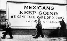 Durante la presidencia de Herbert Hoover (1929-1933), el "Acta de la Repatriación Mexicana" dio luz verde a redadas y deportaciones masivas para aliviar la enorme tasa de desempleo provocada por la "Gran Depresión".