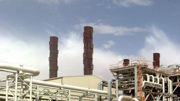 SECUESTRADORES DICEN HAY 49 MUERTOS EN EL BOMBARDEO DE PLANTA DE GAS ARGELINA